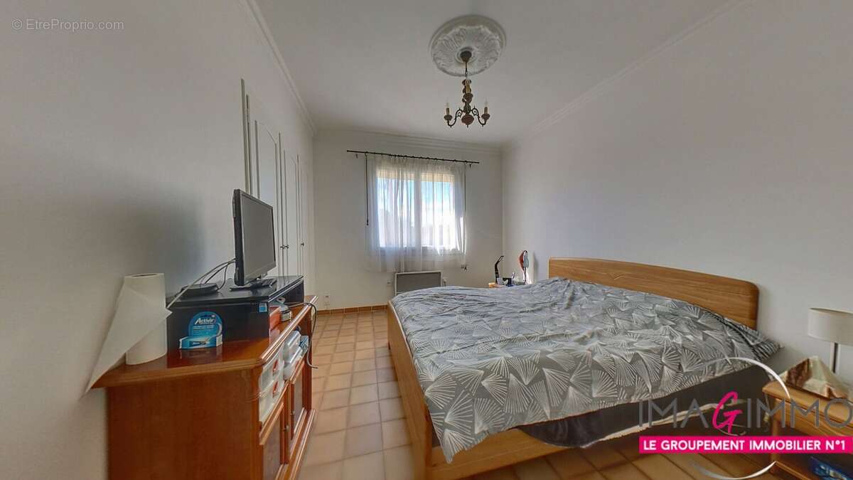 Maison à SAINT-JEAN-DE-VEDAS