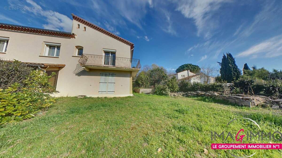 Maison à SAINT-JEAN-DE-VEDAS