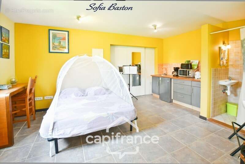 Maison à LES TROIS-ILETS