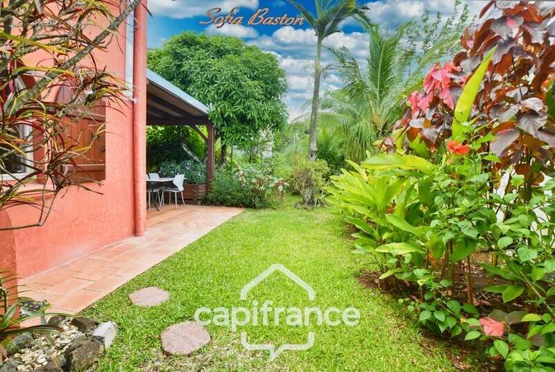 Maison à LES TROIS-ILETS