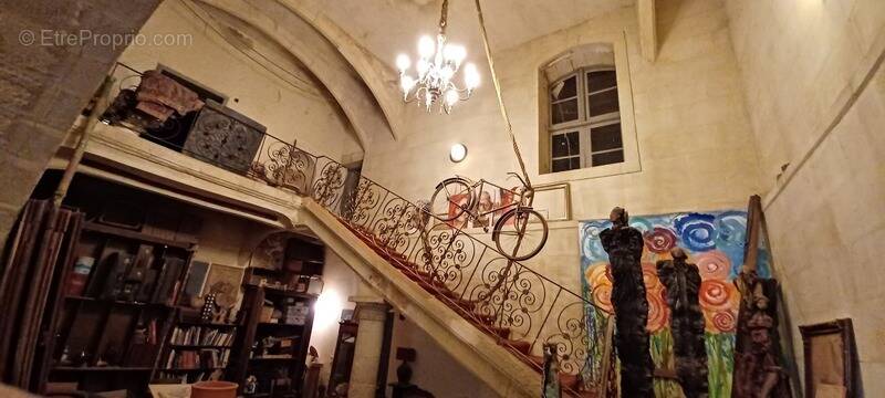 Commerce à SOMMIERES