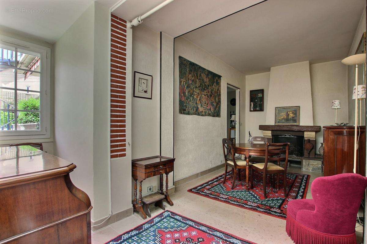 Maison à BOIS-COLOMBES