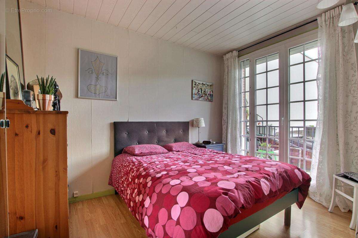 Maison à BOIS-COLOMBES