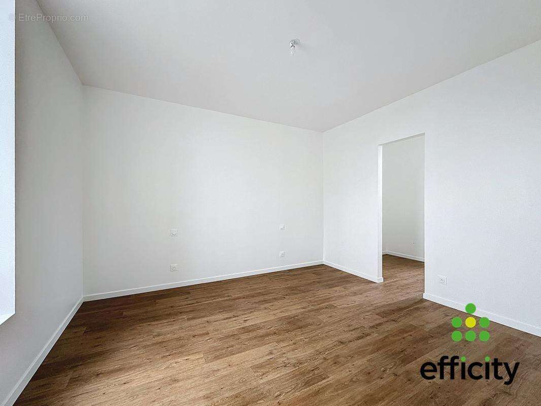 Maison à CHATEAUNEUF-EN-THYMERAIS