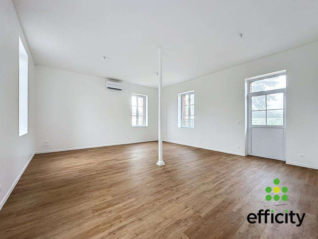 Maison à CHATEAUNEUF-EN-THYMERAIS