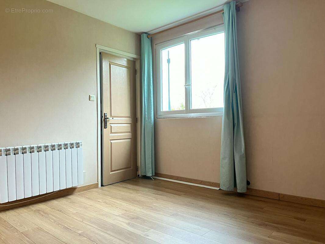 Maison à PUTANGES-PONT-ECREPIN