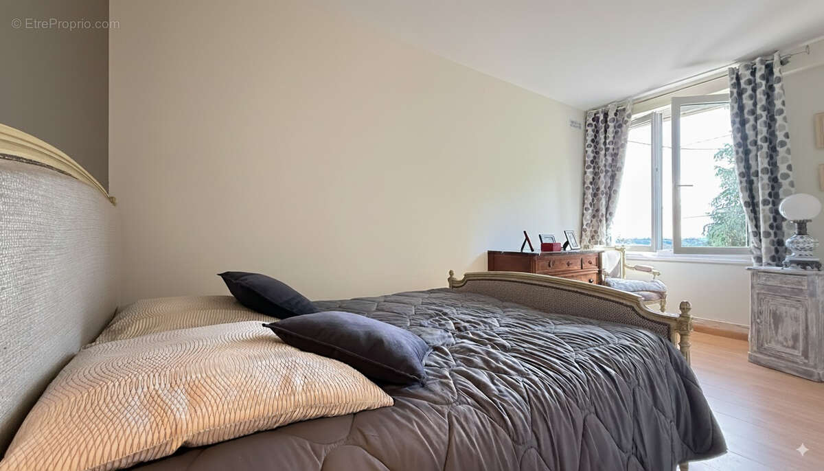 Maison à CLERMONT-LE-FORT