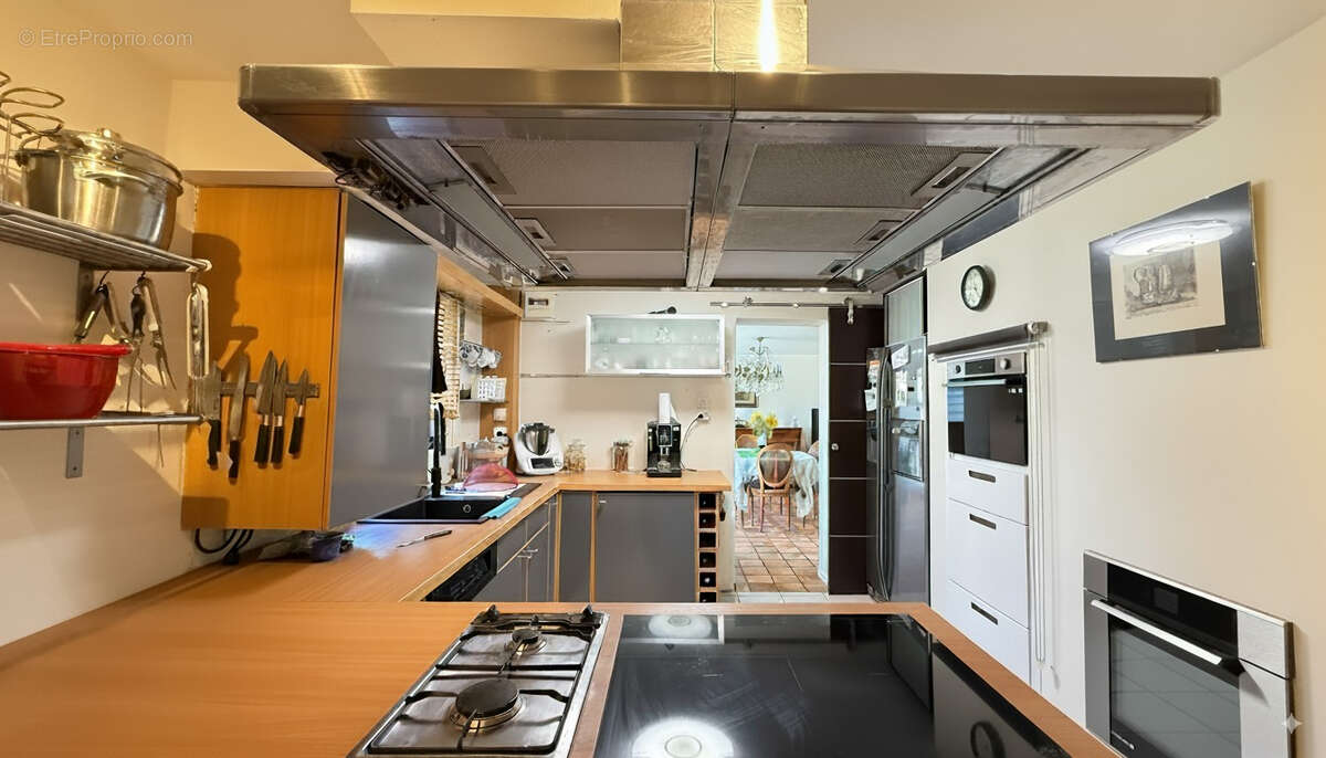 Maison à CLERMONT-LE-FORT