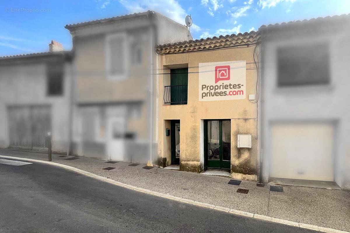 Maison à VILLELAURE