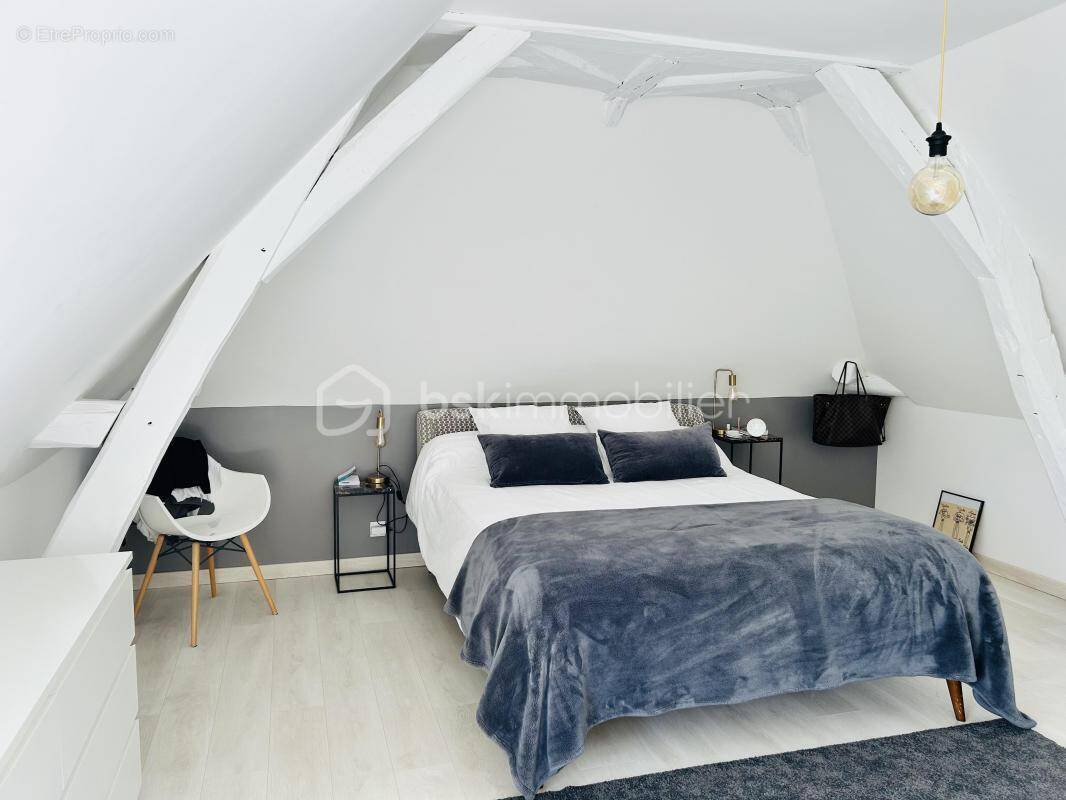 Maison à AZAY-LE-RIDEAU