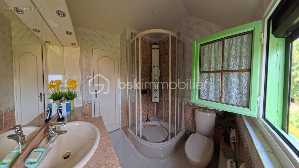 Maison à LE NEUBOURG