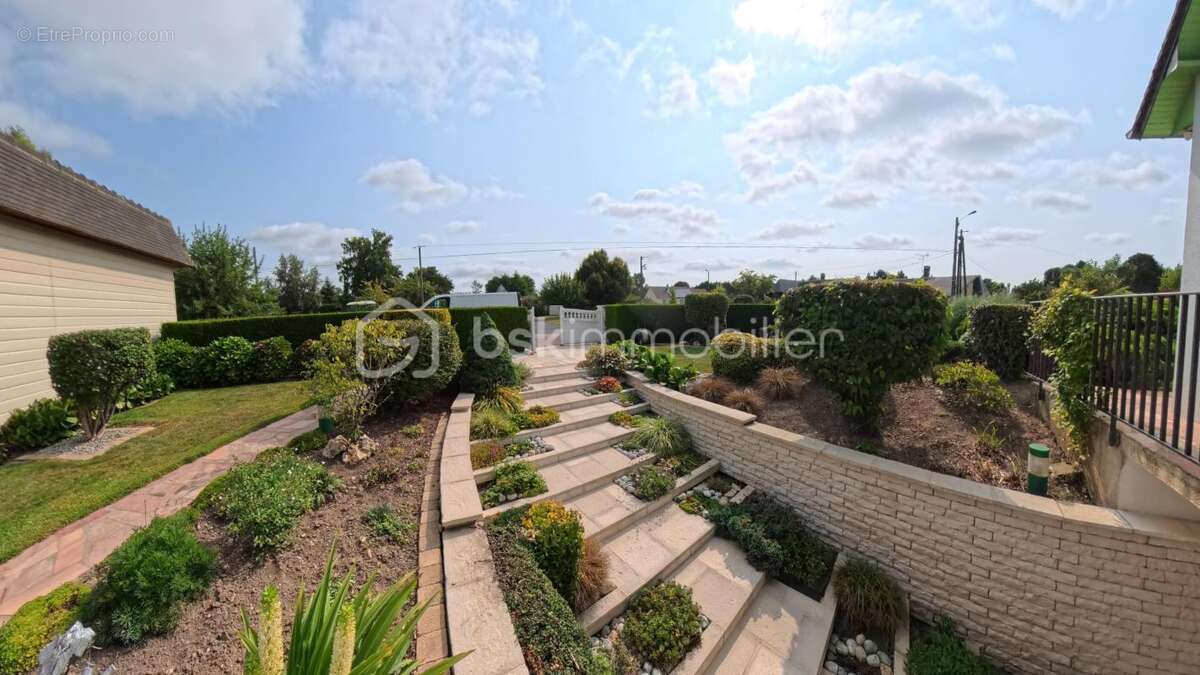 Maison à LE NEUBOURG