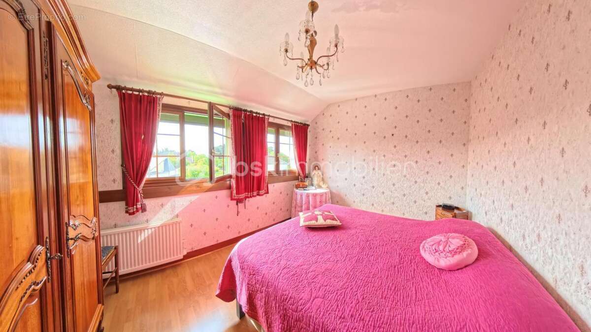 Maison à LE NEUBOURG