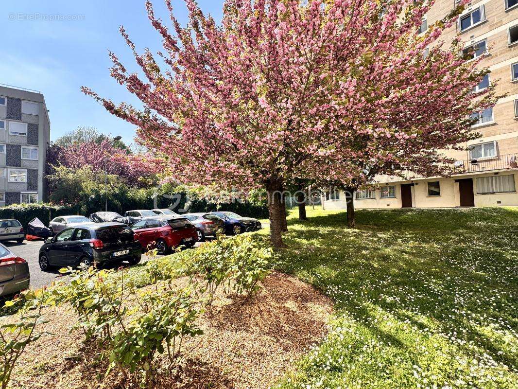 Appartement à VITRY-SUR-SEINE