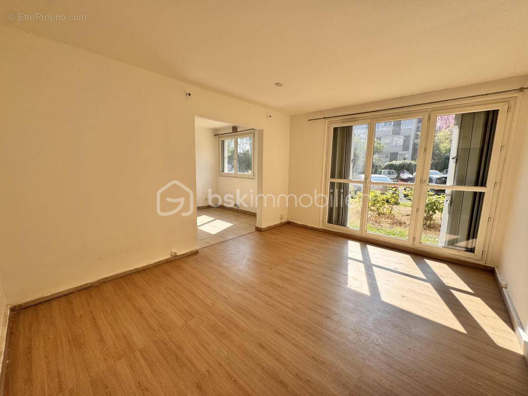 Appartement à VITRY-SUR-SEINE