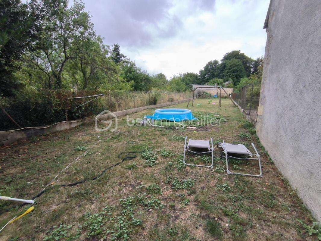 Maison à VILLENEUVE-SUR-YONNE