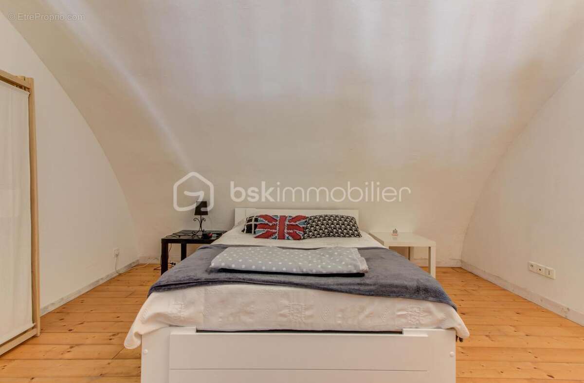 Appartement à MONTBOUCHER-SUR-JABRON