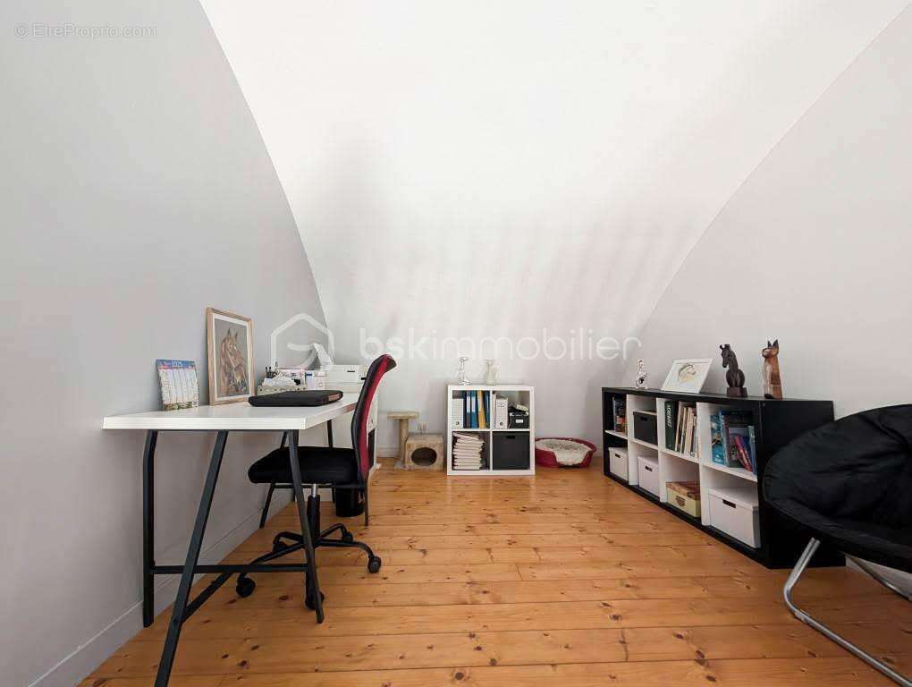 Appartement à MONTBOUCHER-SUR-JABRON