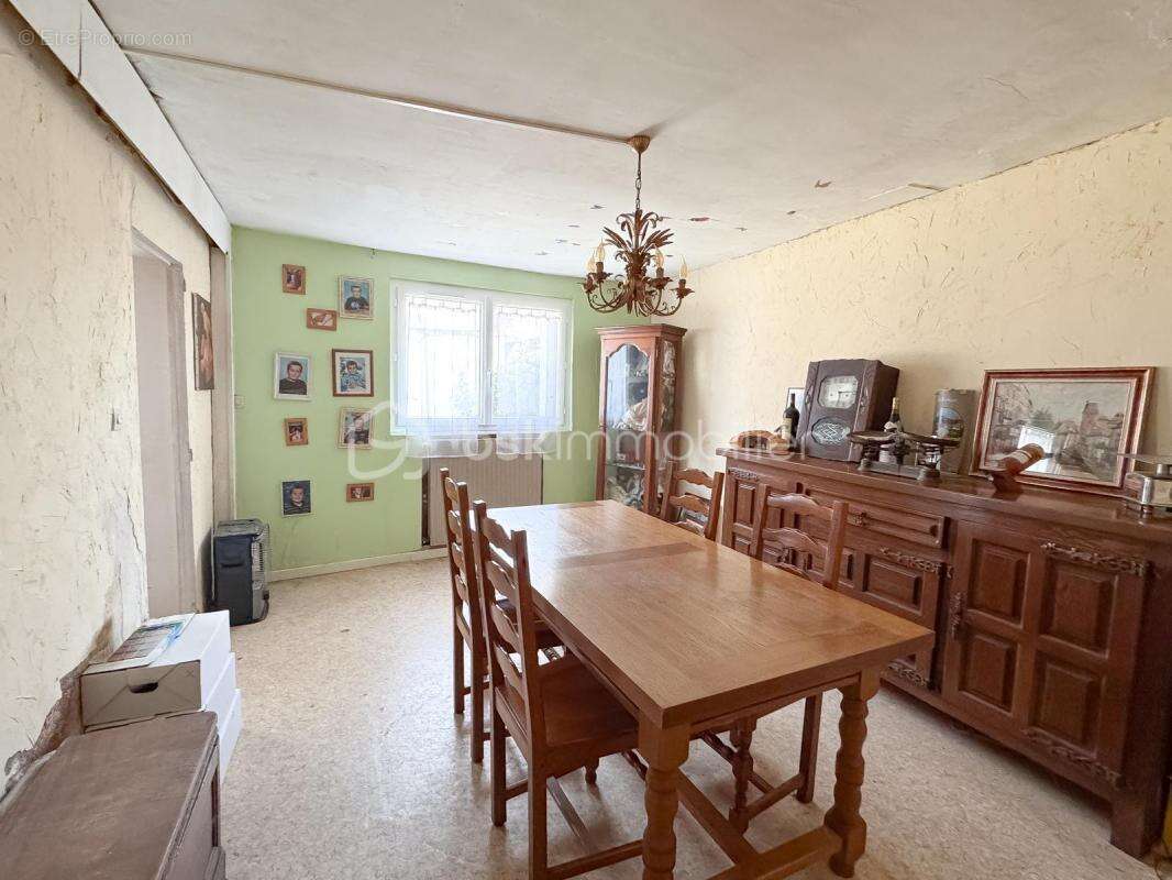 Maison à QUINCY-VOISINS