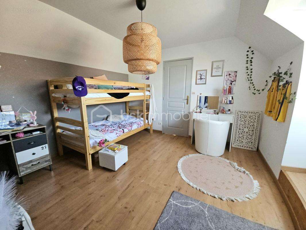 Maison à SIN-LE-NOBLE