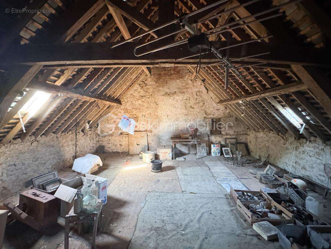 Maison à LE BOURGNEUF-LA-FORET