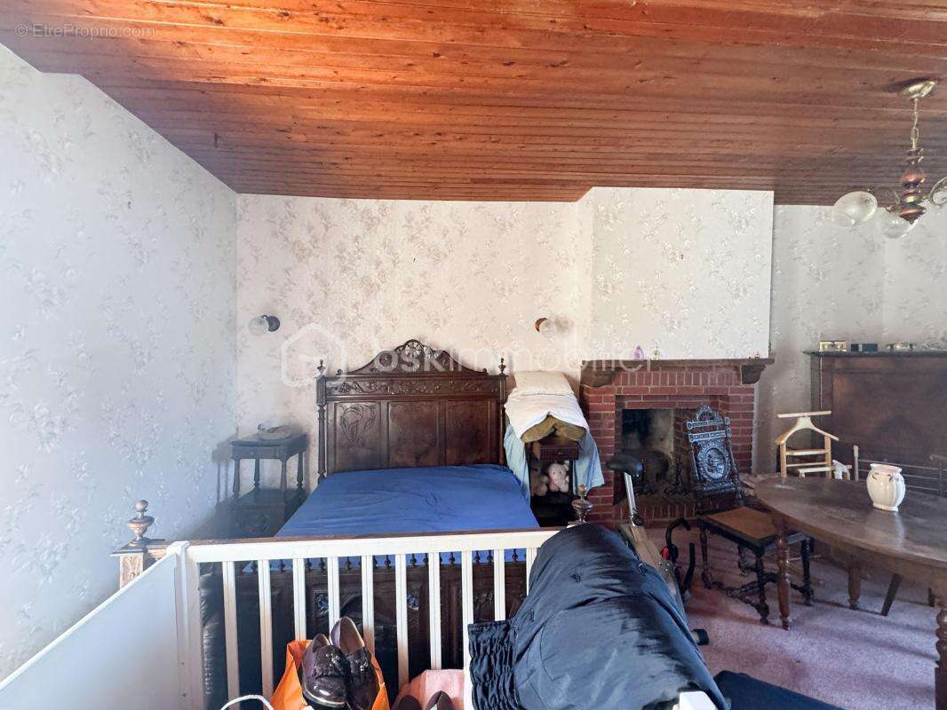 Maison à LE BOURGNEUF-LA-FORET