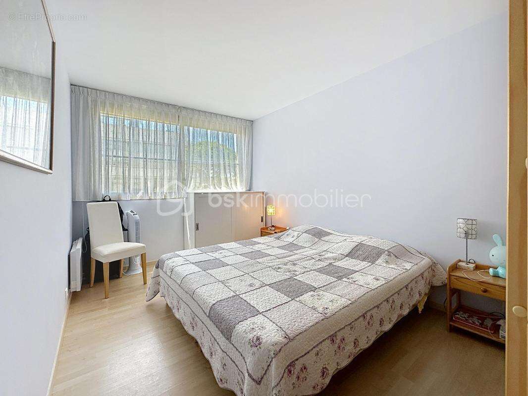 Appartement à MANDELIEU-LA-NAPOULE