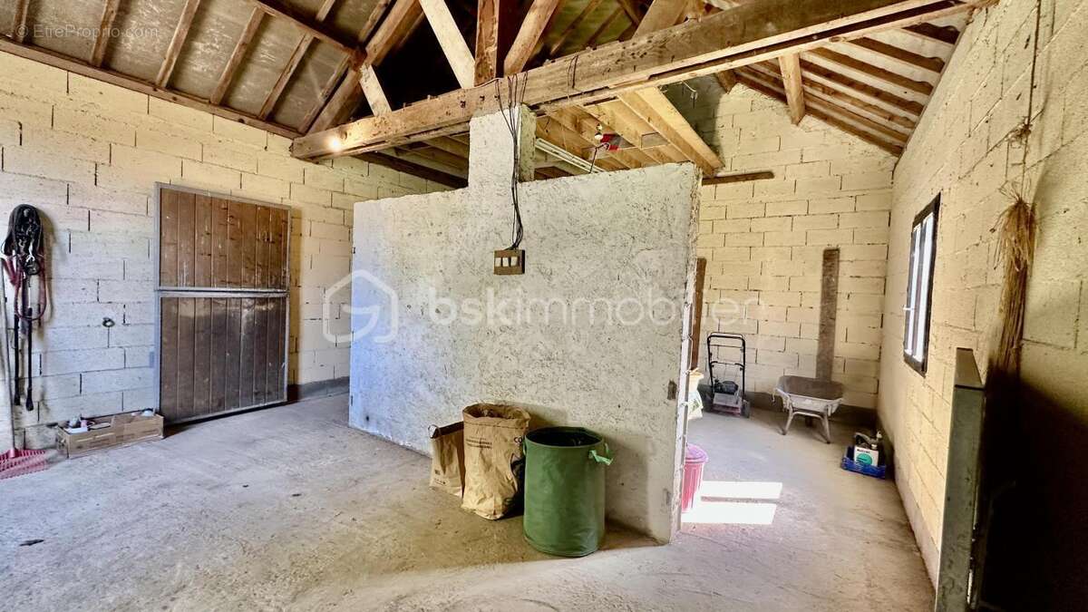 Maison à LA BOISSIERE-ECOLE