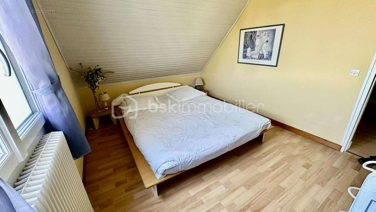 Maison à LA BOISSIERE-ECOLE