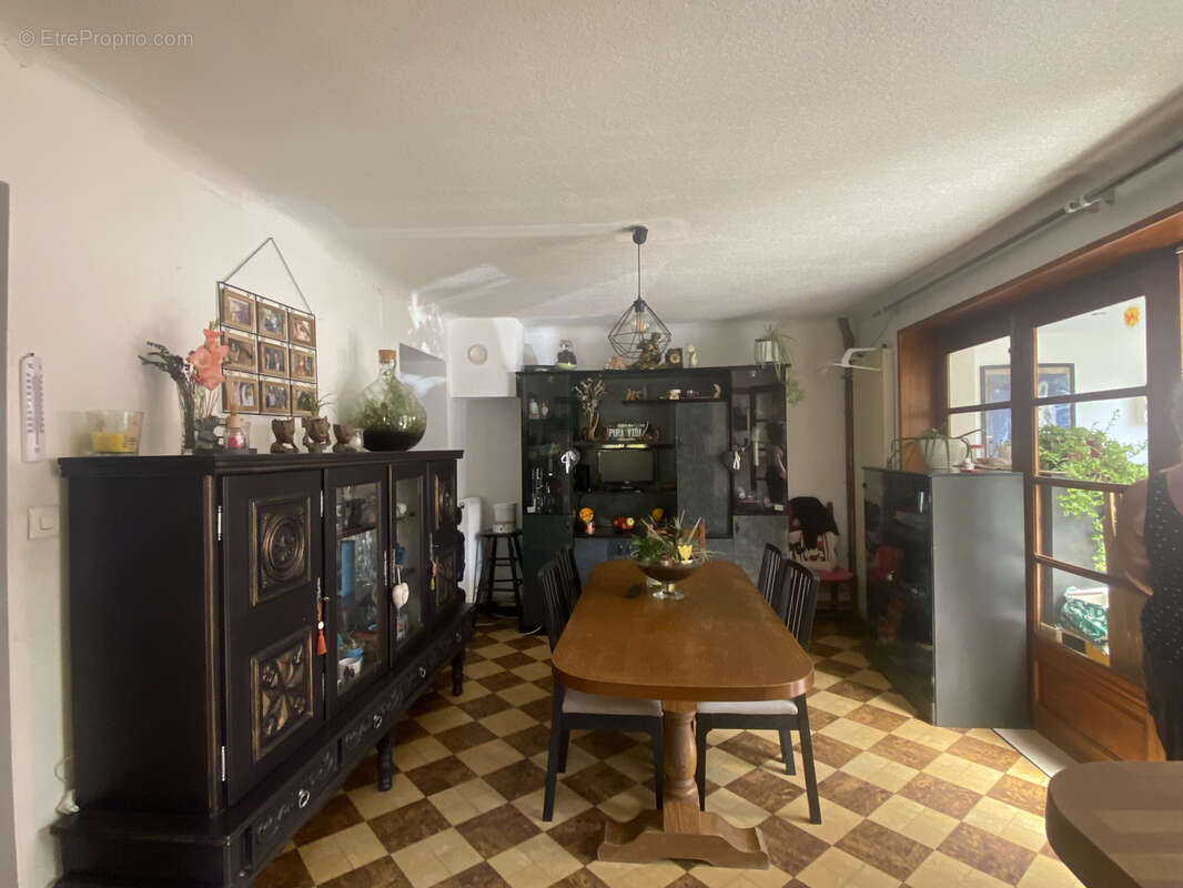 Maison à HAUTEVILLE