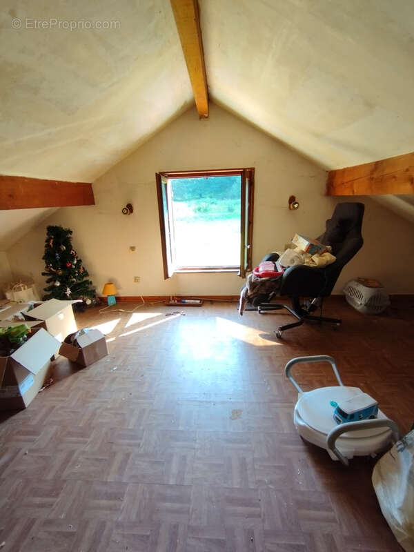 Maison à VAL-ET-CHATILLON