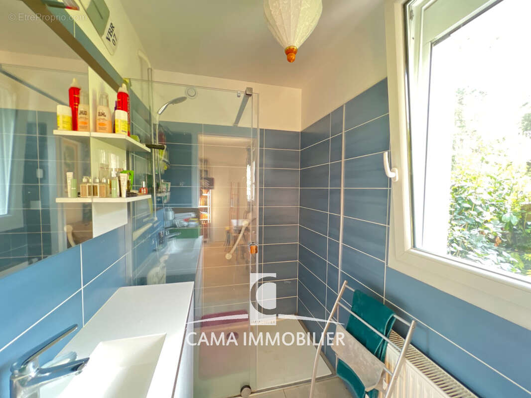 Maison à LES LOGES-EN-JOSAS