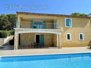 Maison à BESSE-SUR-ISSOLE