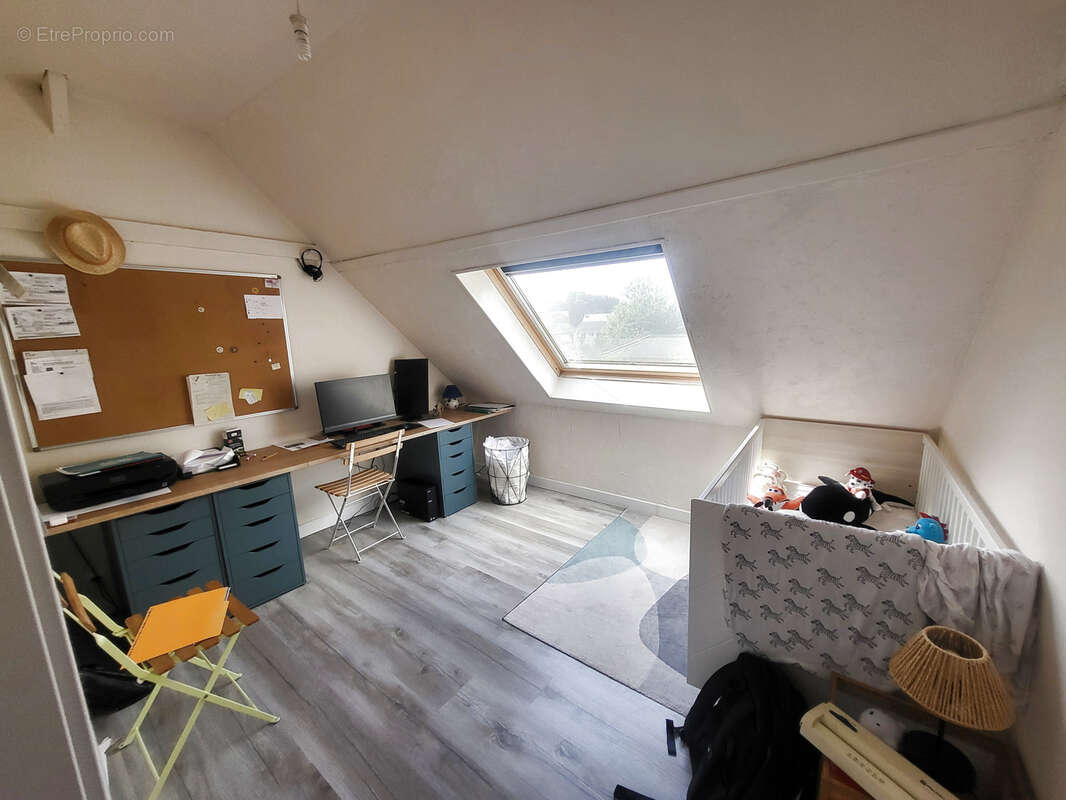 Maison à BEC-DE-MORTAGNE