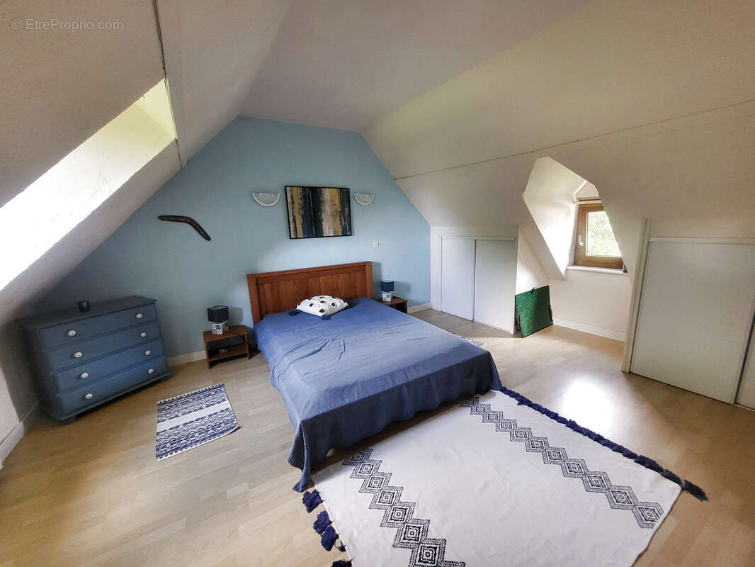 Maison à BEC-DE-MORTAGNE