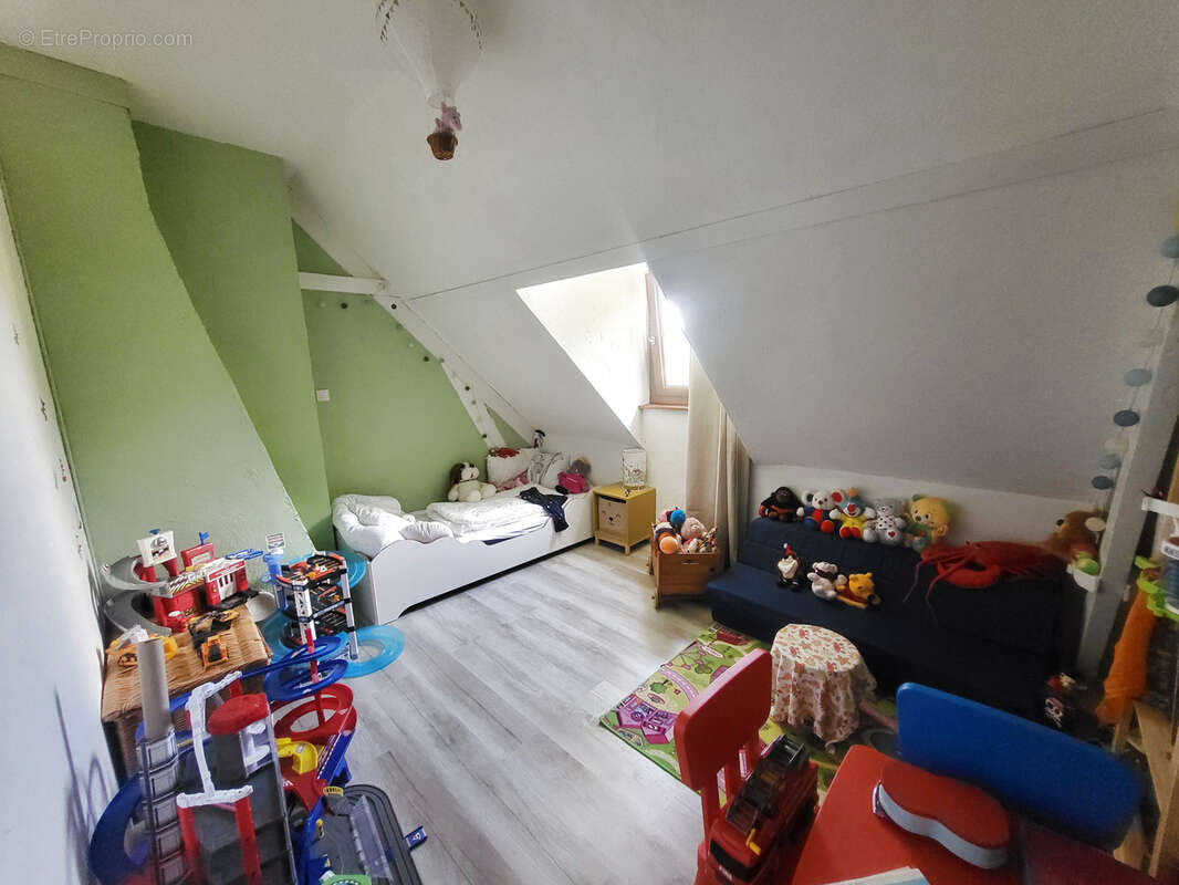 Maison à BEC-DE-MORTAGNE