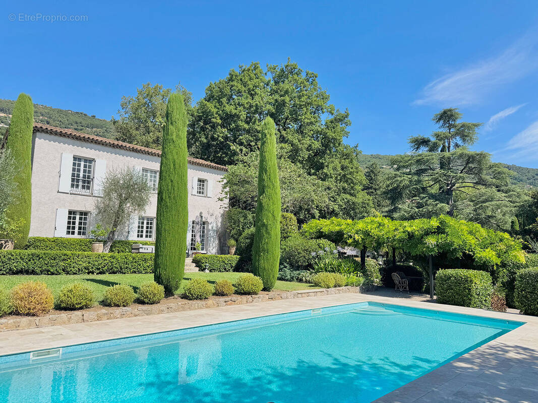 Maison à SPERACEDES