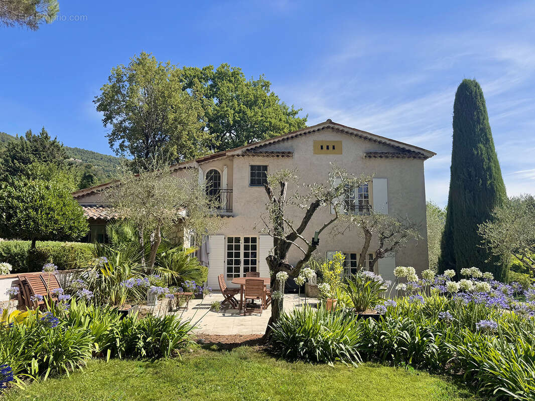 Maison à SPERACEDES