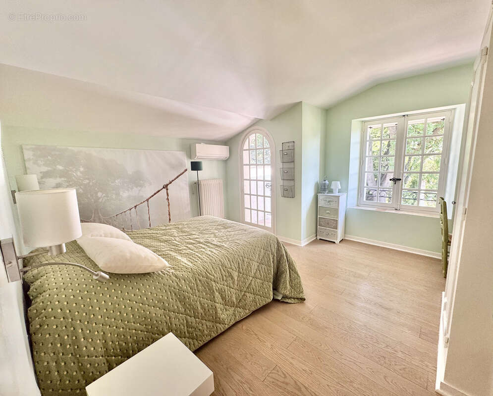 Maison à SPERACEDES