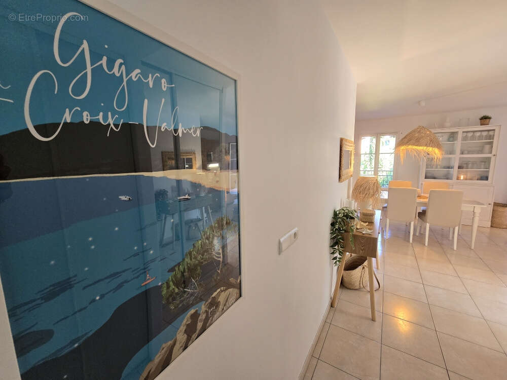 Appartement à LA CROIX-VALMER