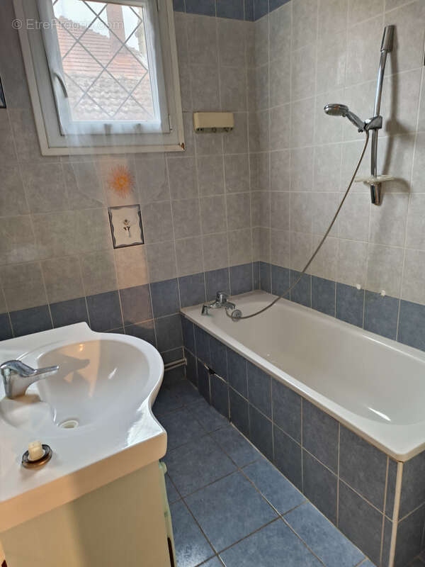 Appartement à LE PEAGE-DE-ROUSSILLON