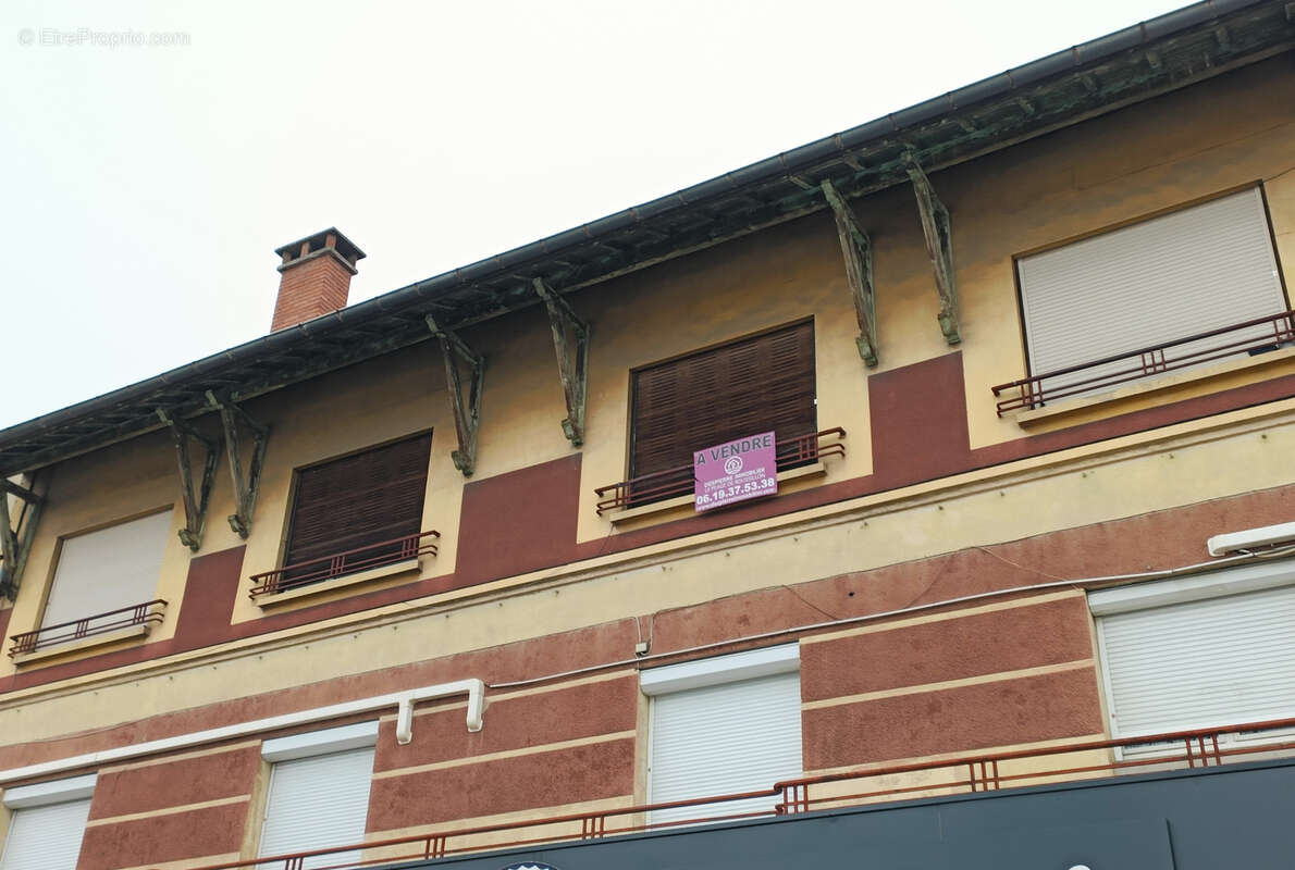 Appartement à LE PEAGE-DE-ROUSSILLON
