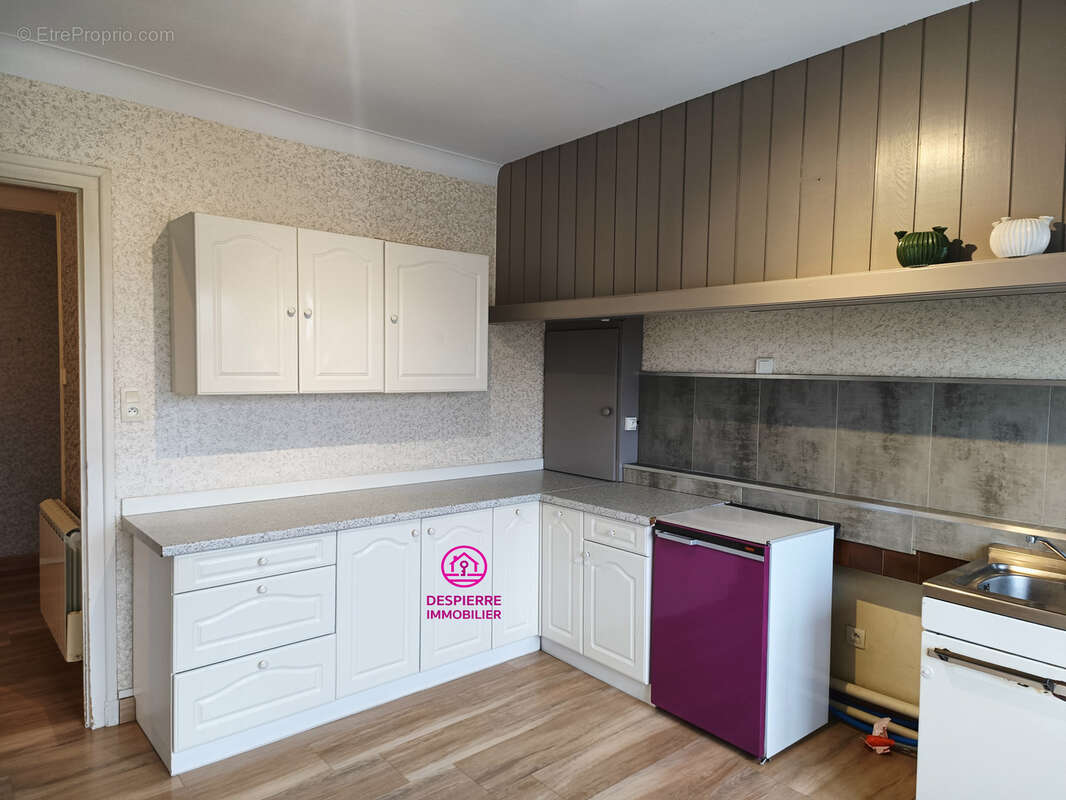 Appartement à LE PEAGE-DE-ROUSSILLON