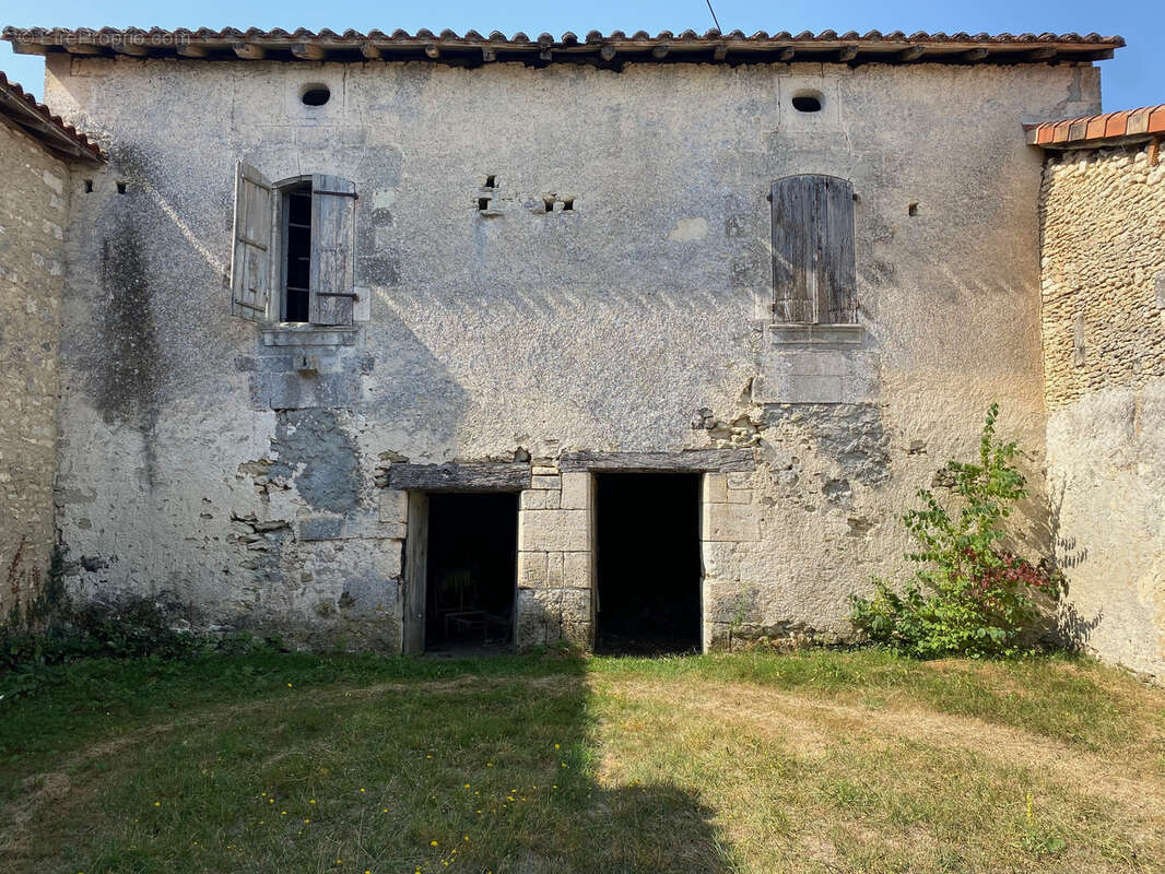 Maison à VERTEILLAC