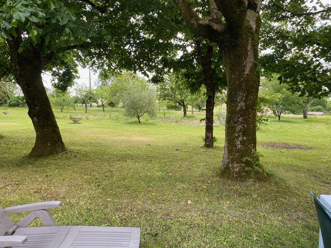 Maison à VERTEILLAC