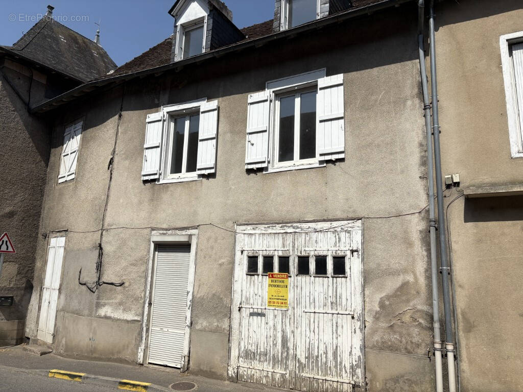 Maison à LUBERSAC