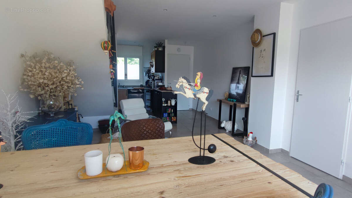 Maison à ALBOUSSIERE