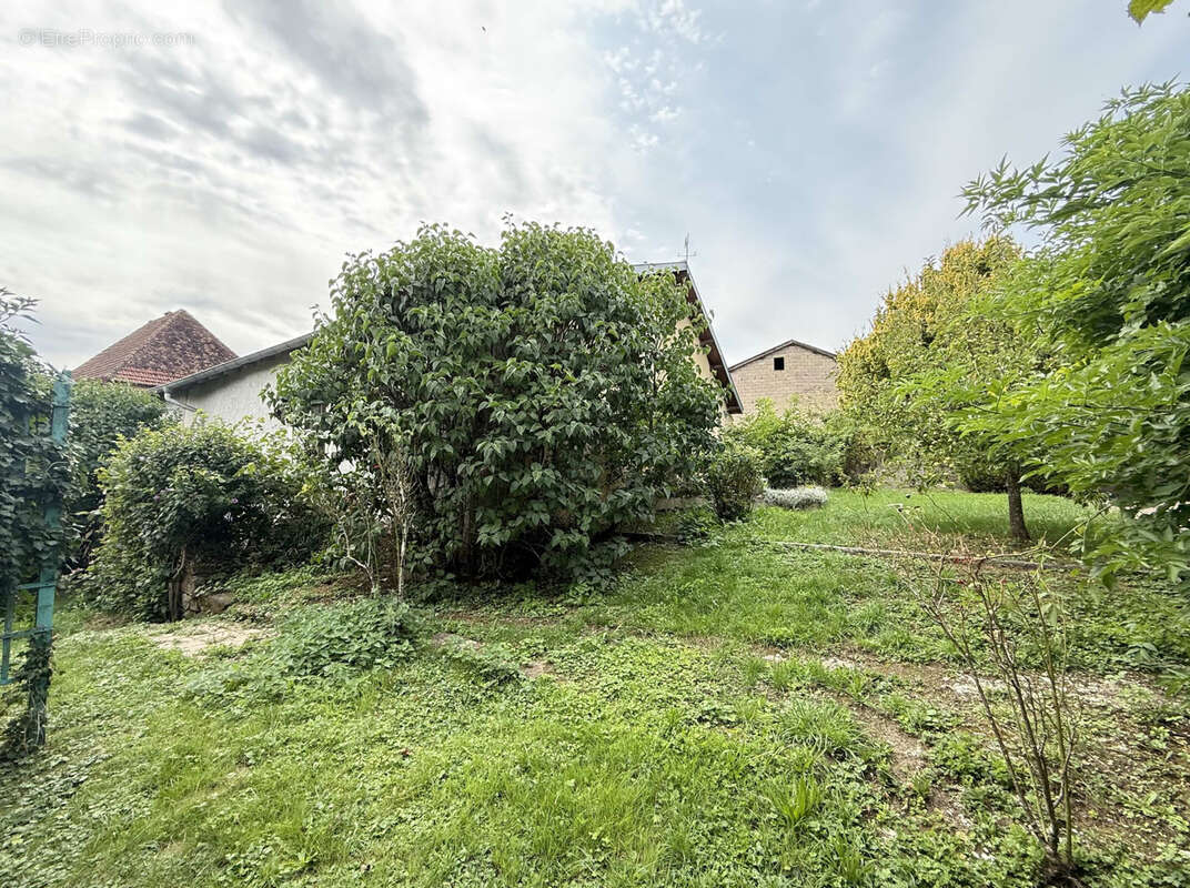 Maison à MORIZECOURT