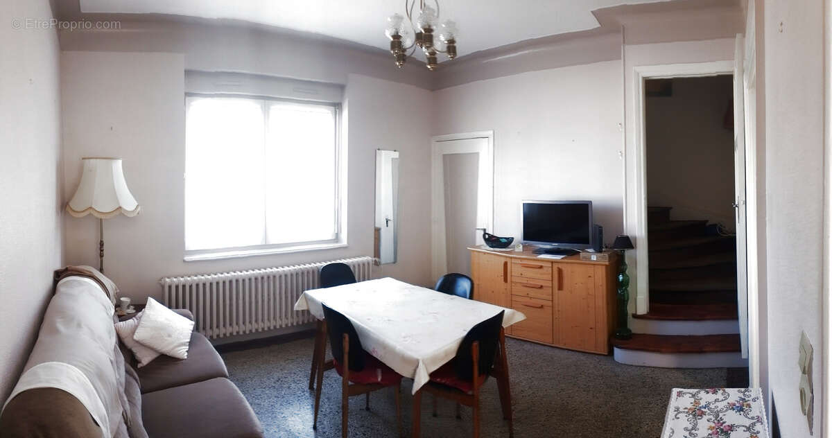 Maison à LONGLAVILLE