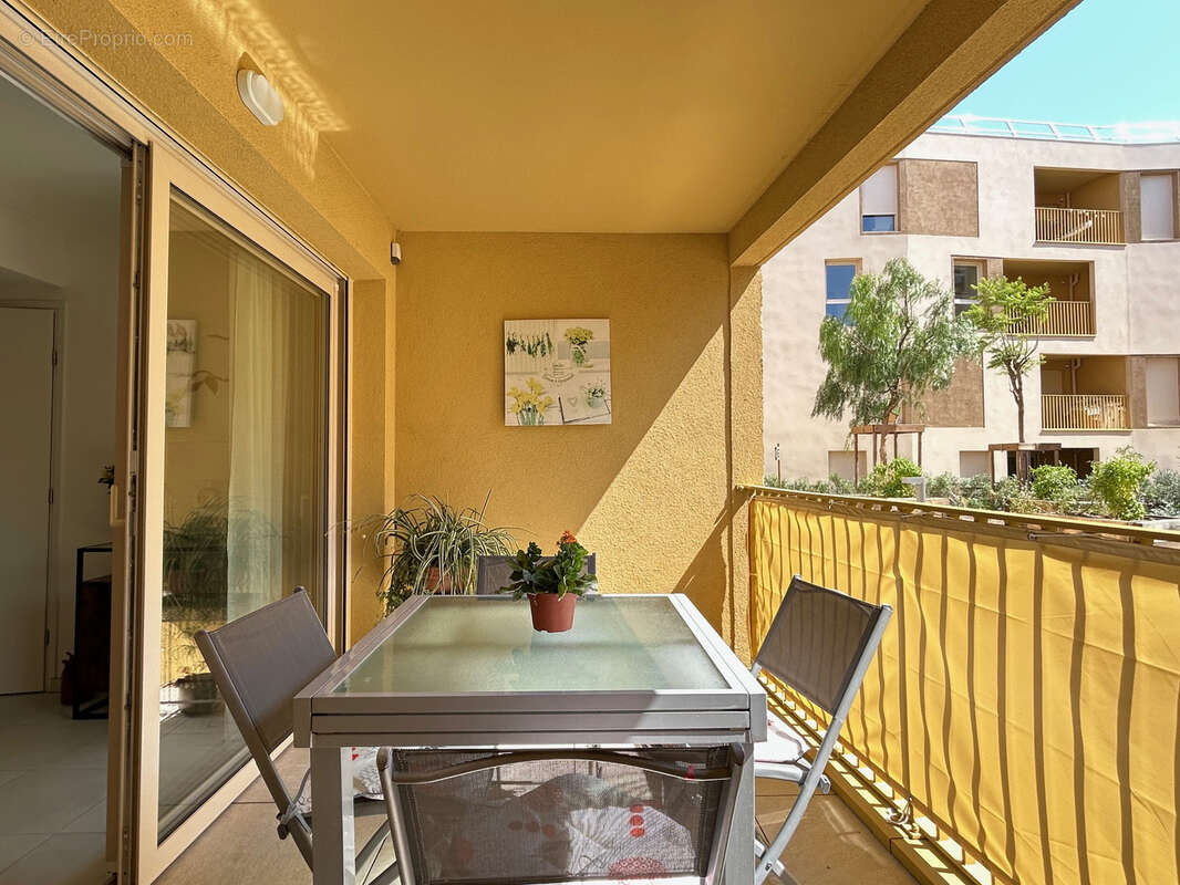 Appartement à HYERES